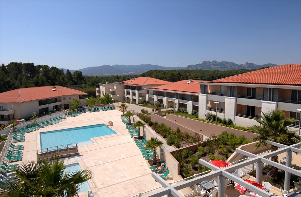 Les Parasols D'Argens Roquebrune-sur-Argens Exterior photo